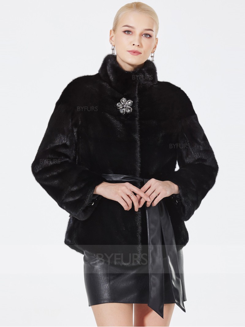 Cropped Length Black Real Mink Fur Jacket Female Stand Collar